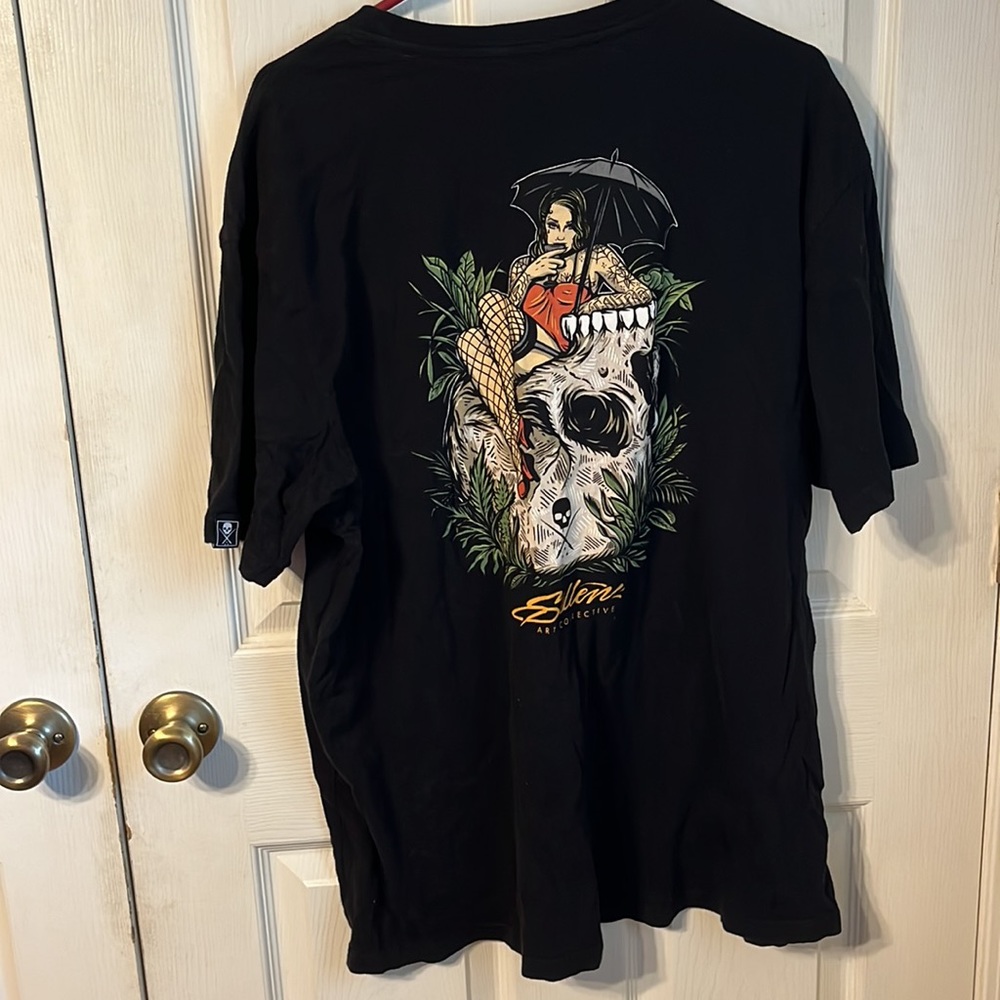 Men’s Graphic Black T-Shirt